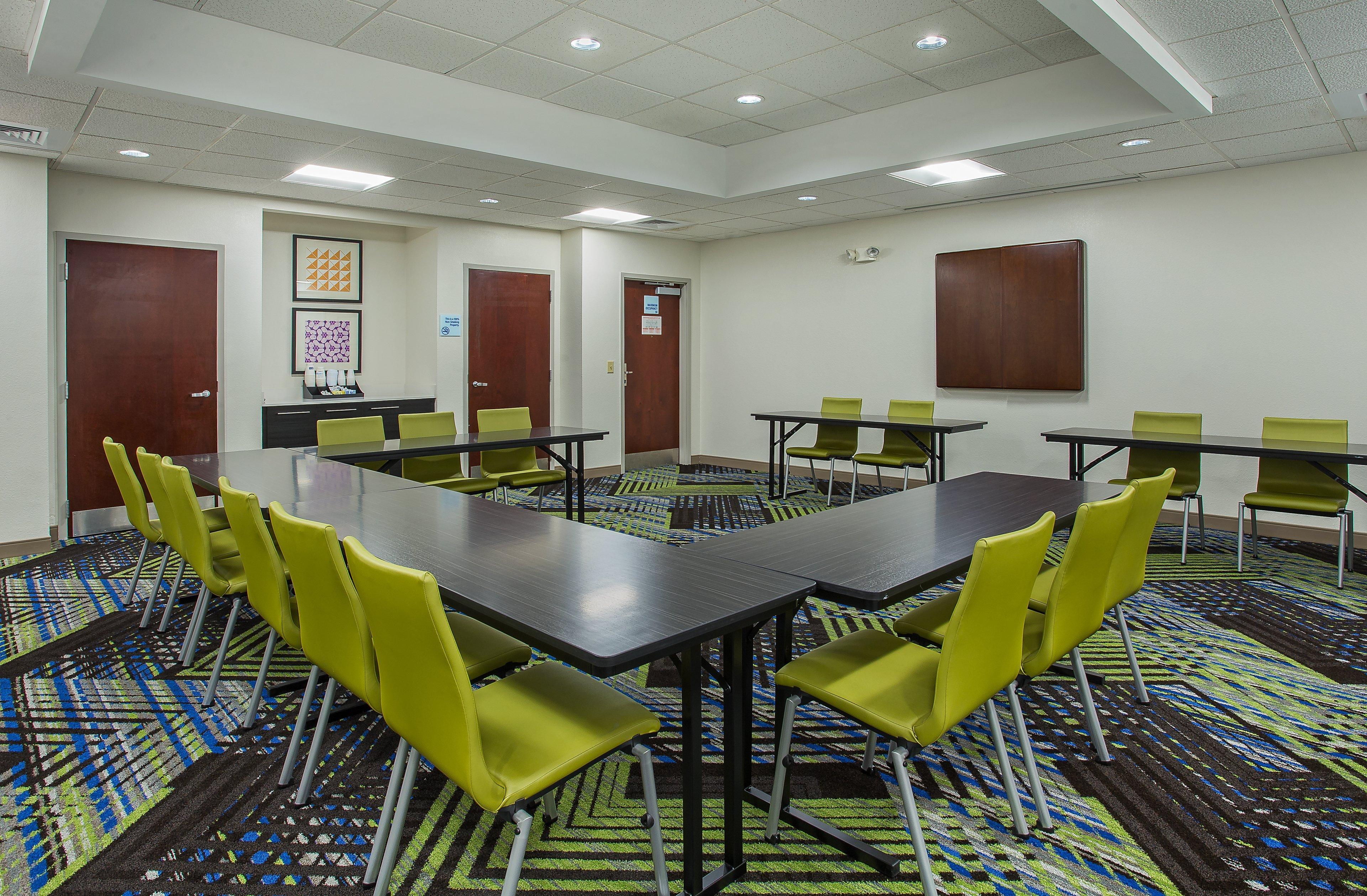 Holiday Inn Express & Suites Lebanon-Nashville Area By Ihg Exteriör bild