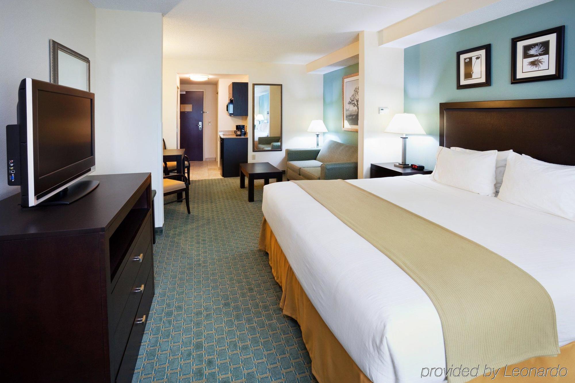 Holiday Inn Express & Suites Lebanon-Nashville Area By Ihg Rum bild